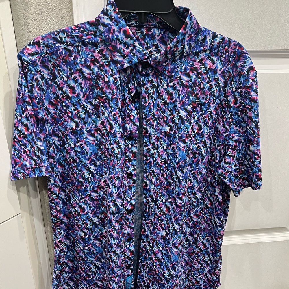 Robert Graham Button Down Adult Small